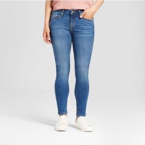 Mossimo Jeans Mid-Rise Curvy Skinny size 00 SHORT